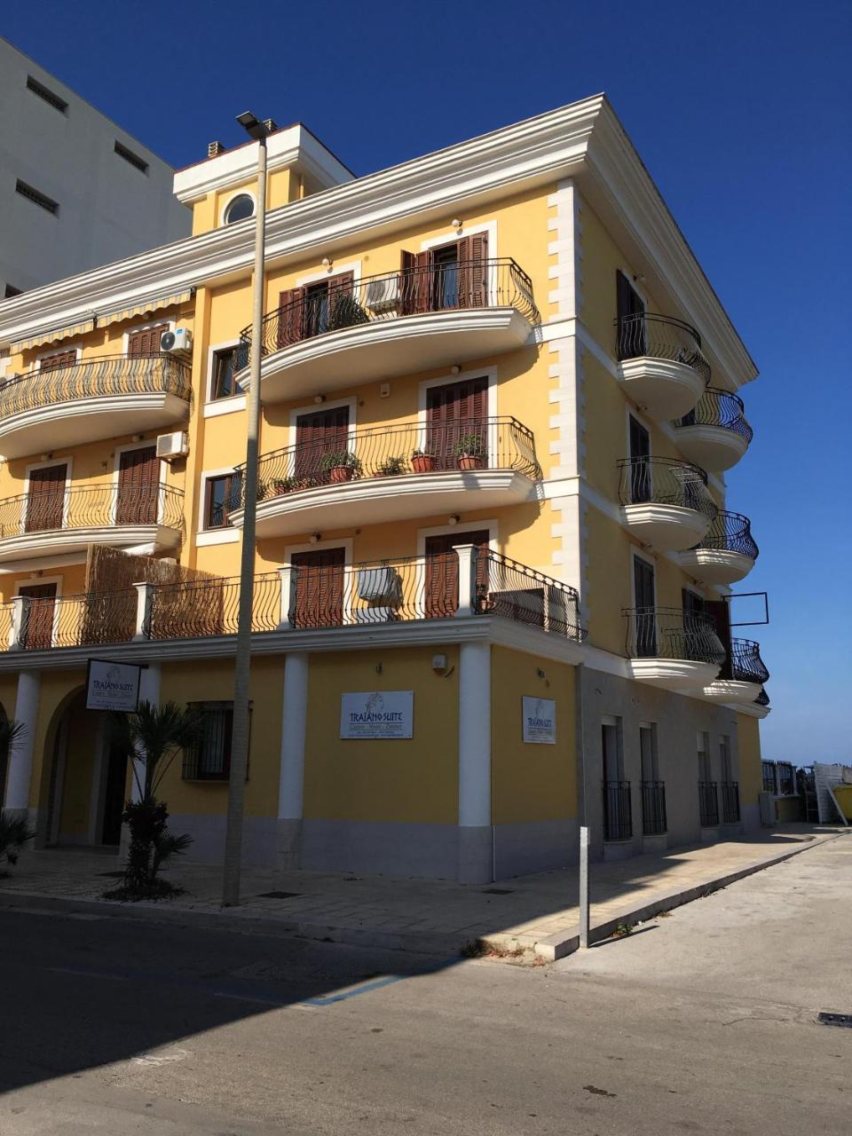 Traiano Suite Margherita Di Savoia Εξωτερικό φωτογραφία